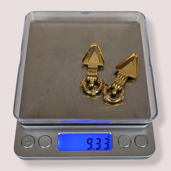 V. Metal Geometric Cut Out Earrings - Picture 5 of 5